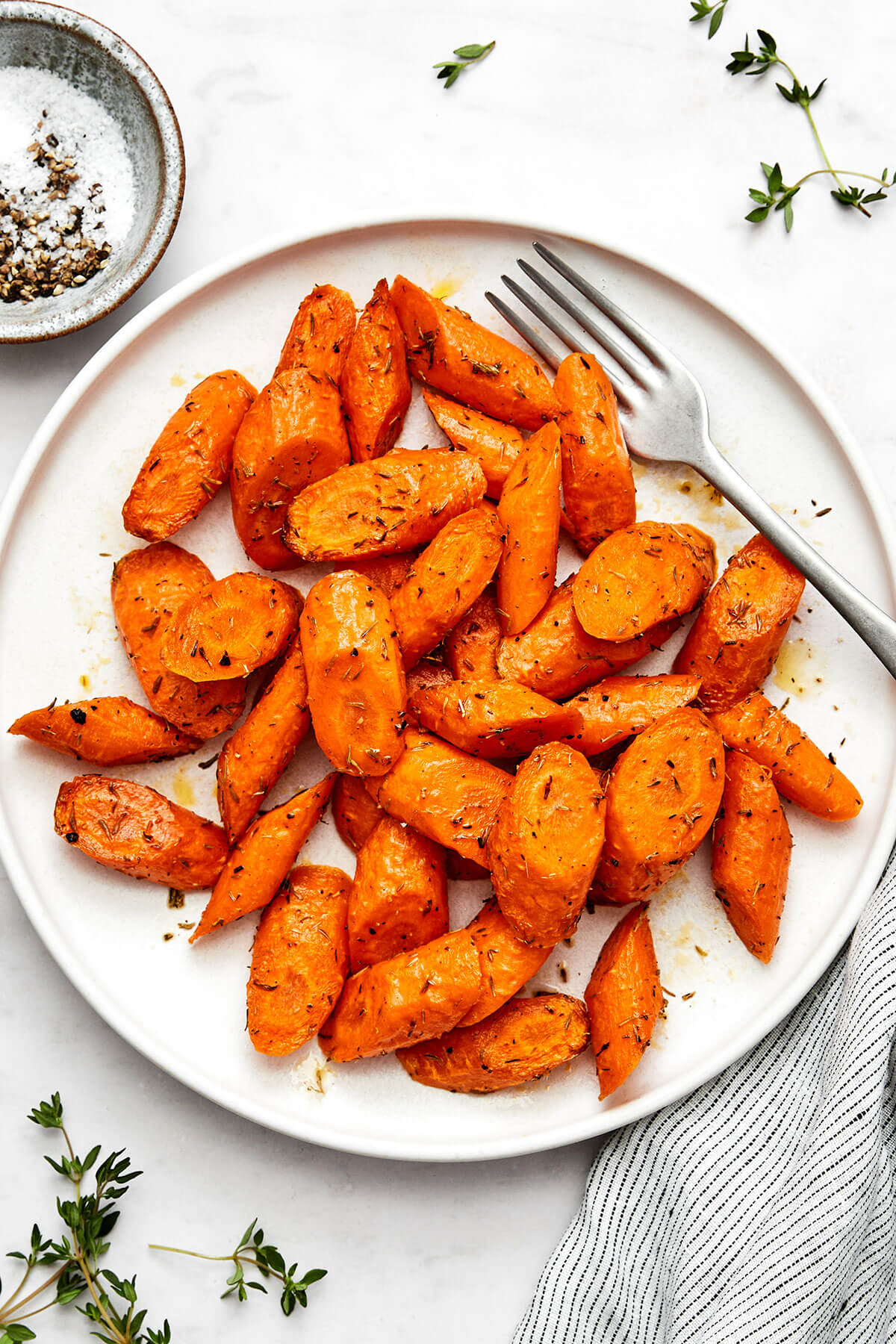 A plate of air fryer carrots