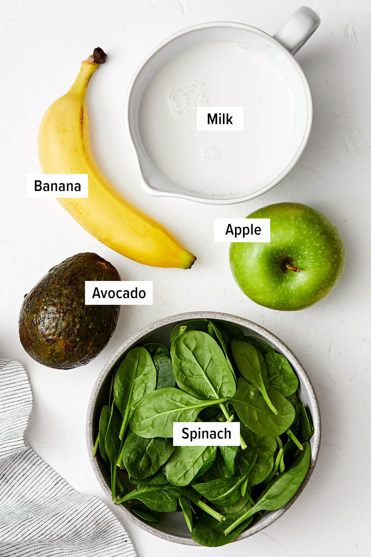 Ingredients for a green smoothie.