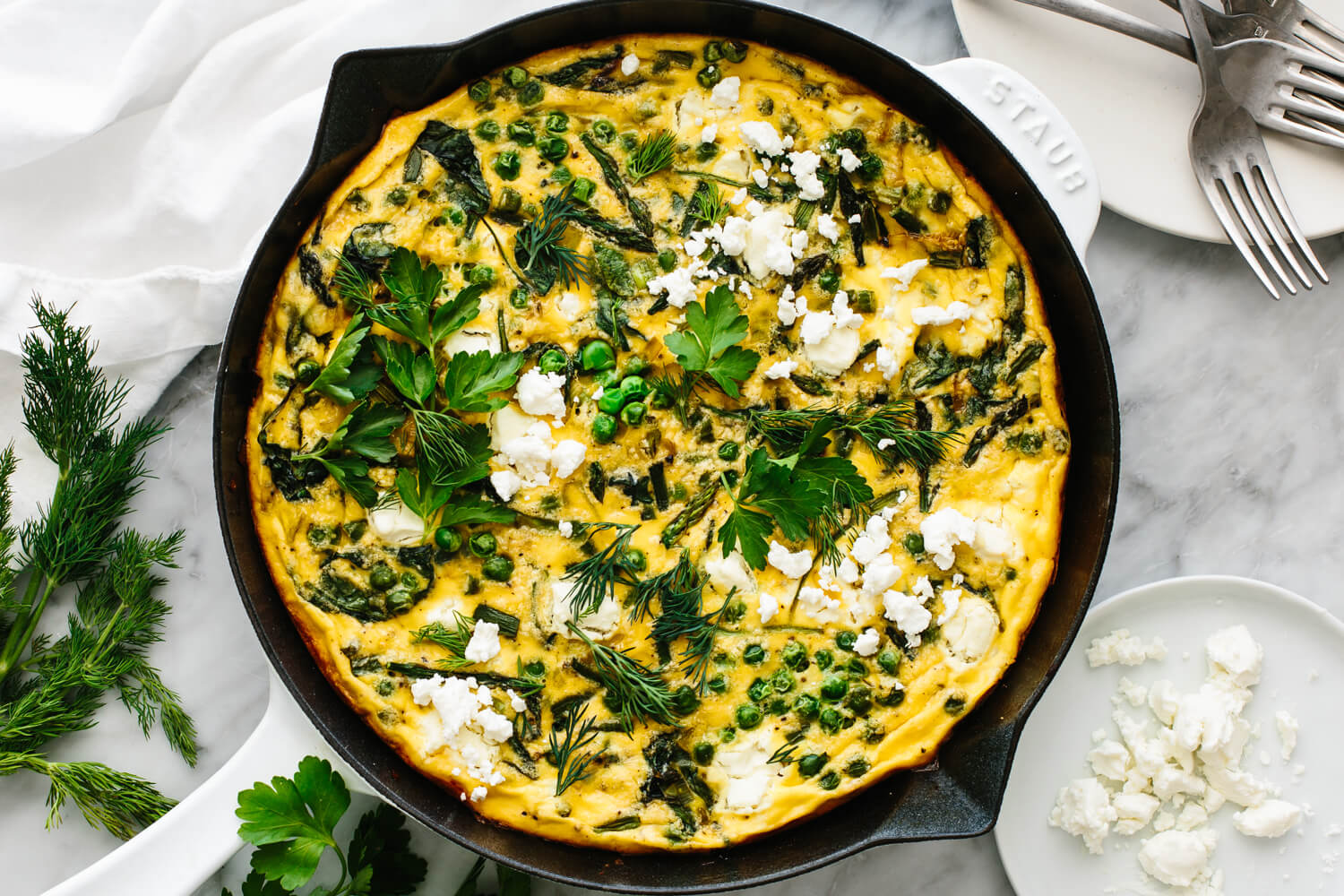 Spring vegetable frittata with leeks and asparagus.